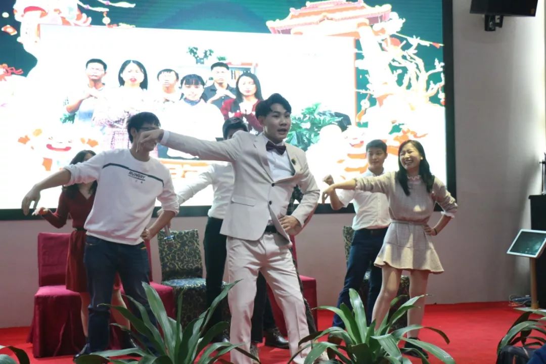 上海小语音答谢晚会圆满落幕！